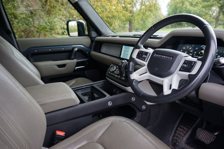 2021 Land Rover Defender 3.0 D200 S 110 5dr Auto ESTATE DIESEL Automatic