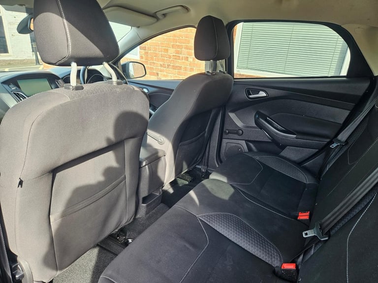 Ford Focus 1.0 EcoBoost zetec. Very clean with service history