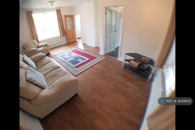 3 bedroom house in Wyre Close, Whitefield, Manchester, M45 (3 bed) (#2649930)