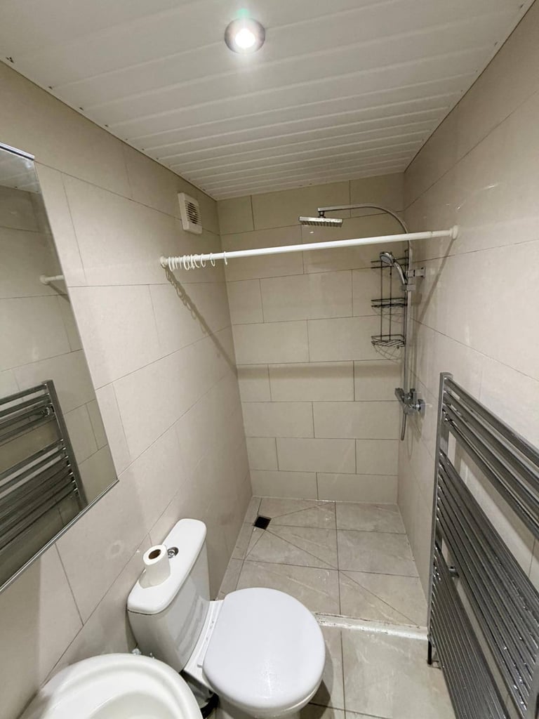 1 Bedroom Accommodation, KINGSBURY, HA3, £1,250, **BILLS INCLUDED**