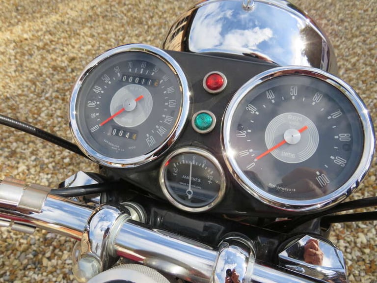 2015 BSA A75R ROCKET 3 MK1 PETROL Manual