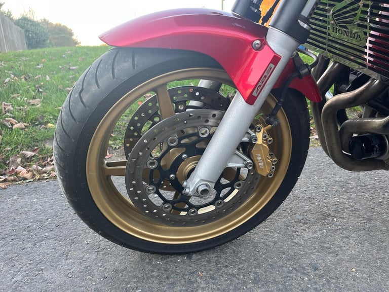 HONDA CB1300SA-5, 2007(07), ONLY 10,547 MILES, FSH, STUNNING BIKE, £4995