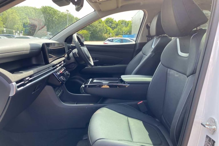 2025 Hyundai TUCSON 1.6 T-GDi 13.8kWh Ultimate Auto Euro 6 (s/s) 5dr ESTATE Petrol/Electric Hybri...