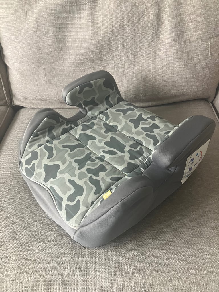 Mothercare Backless Booster Seat 15 - 36 Kg VGC