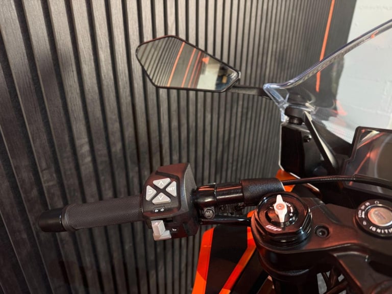 2024 KTM RC 390 390 X-Ring Euro 5