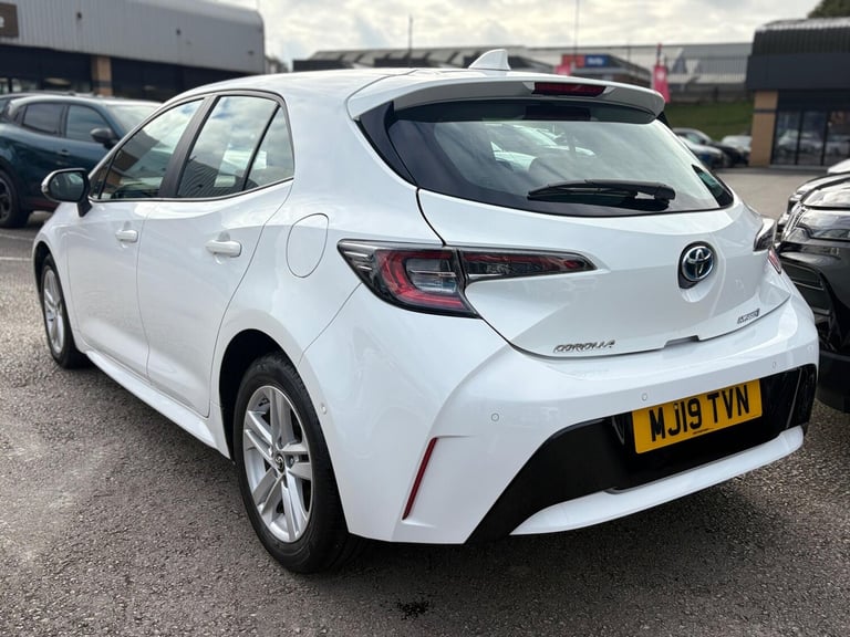 2019 Toyota Corolla 1.8 VVT-i Hybrid Icon Tech 5dr CVT HATCHBACK Petrol/Electric Hybrid Automatic