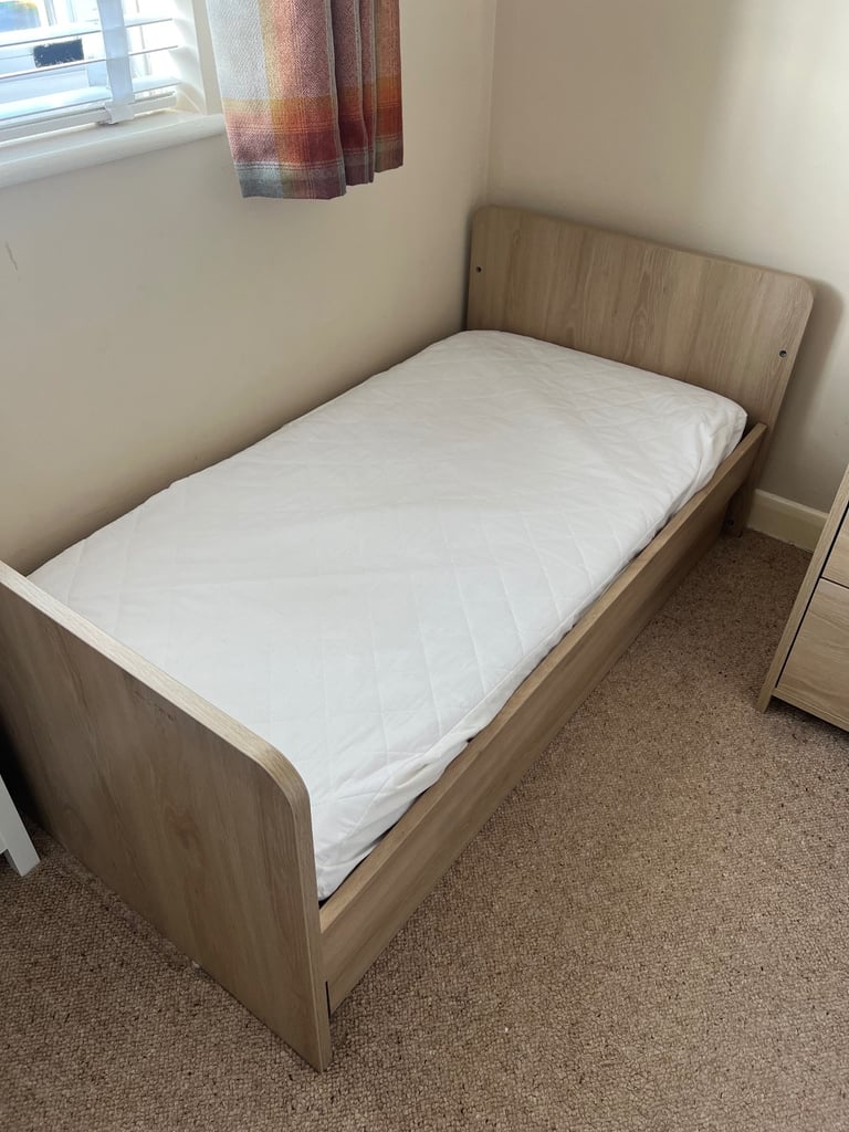 Mamas and papas nursery set - cot, wardrobe, drawers and extras 