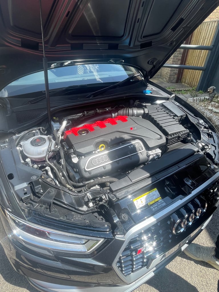 Audi, RS3, Hatchback, 2018, Semi-Auto, 2480 (cc), 5 doors