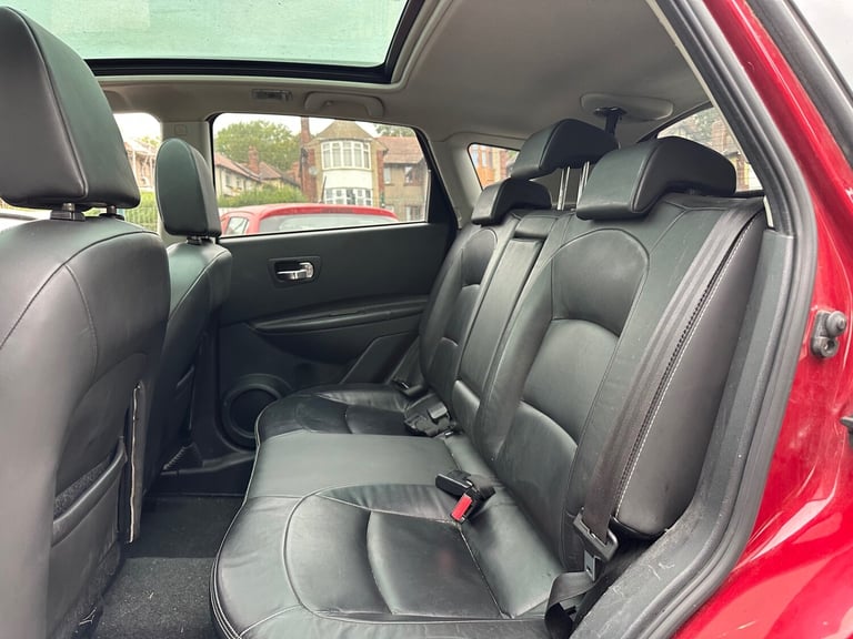 2011 Nissan Qashqai 1.6 [117] Tekna 5dr HATCHBACK Petrol Manual