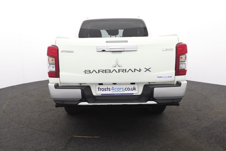 2020 Mitsubishi L200 Doublecab 2.2 Di-D Barbarian X 4WD Automatic Double Cab Pick-up Diesel Autom...