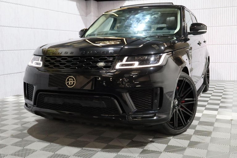 LAND ROVER RANGE ROVER SPORT 3.0 D300 MHEV HSE Silver Auto 4WD Euro 6 (s/s) 5dr