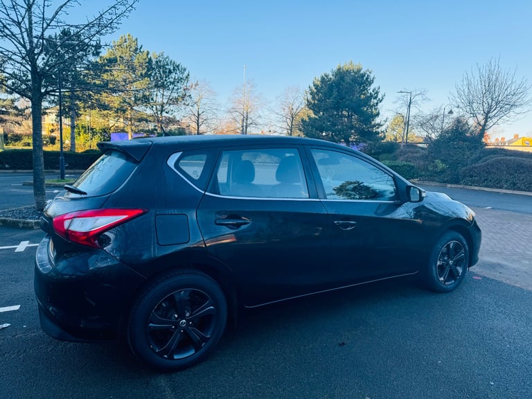 Nissan, PULSAR, Hatchback, 2015, Other, 1197 (cc), 5 doors