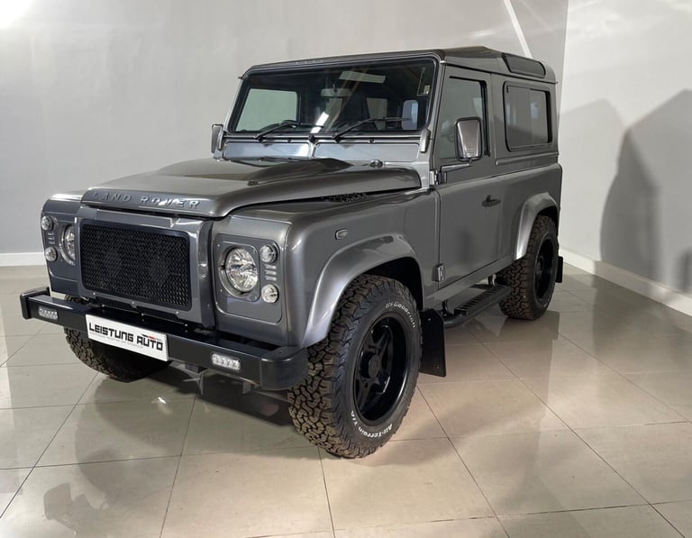 2009 Land Rover Defender XS Station Wagon TDCi ESTATE DIESEL Manual