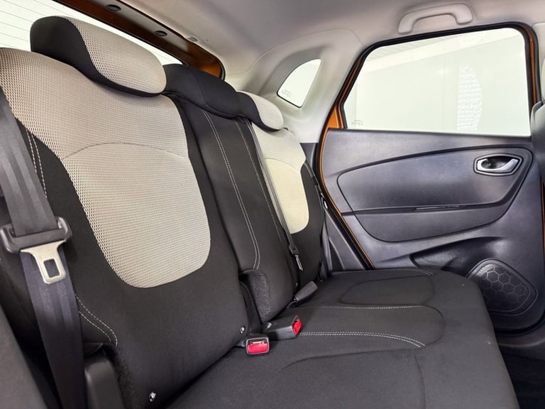 2018 Renault Captur 0.9 TCe ENERGY Iconic SUV 5dr Petrol Manual Euro 6 (s/s) (90 ps) HATCHBACK Pe...
