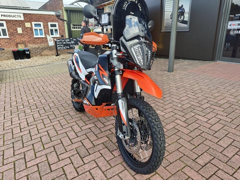 KTM 890 ADVENTURE R 2021 - LOADED WITH POWERPARTS - FSH - 10000 MILES - EXHAUST 