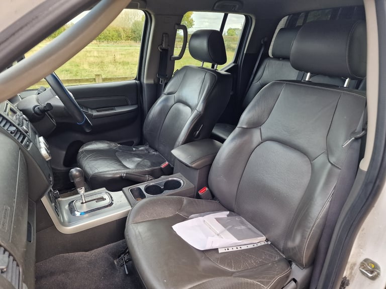 2014 Nissan Navara Automatic LWB 5 Seat Double Cab  Drives Perfect  12mth MOT