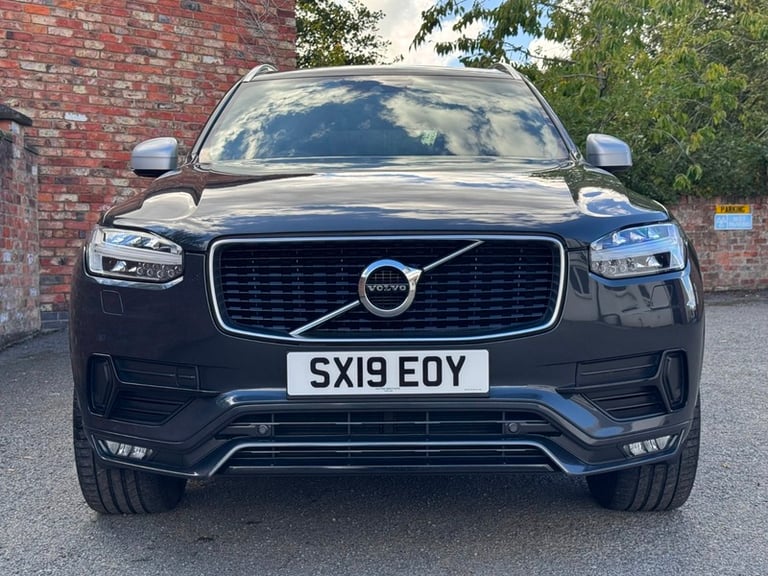Volvo XC90 D5 POWERPULSE R-DESIGN AWD++GREAT SPEC++
