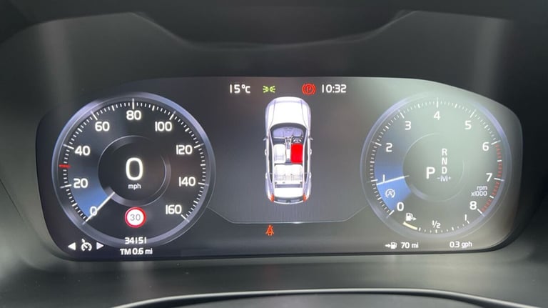 2019 Volvo XC40 2.0 T5 R DESIGN Pro 5dr AWD Geartronic SUV Petrol Automatic