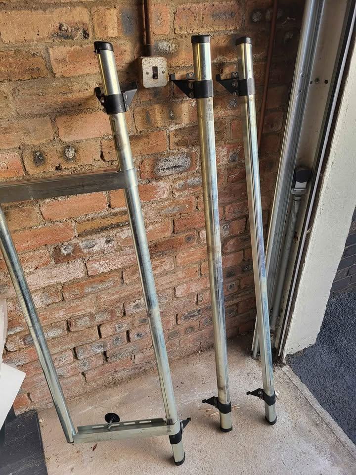 image for Rhino Delta Roof Bars (3 Bar with Rear Roller)