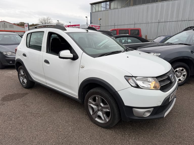 image for 2013 Dacia Sandero Stepway 0.9 TCe Laureate 5dr HATCHBACK Petrol Manual