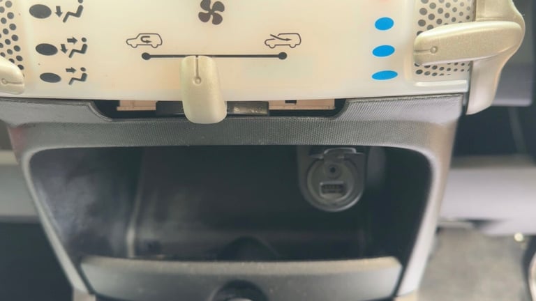 2013 Peugeot 107 1.0 Allure 5dr HATCHBACK Petrol Manual