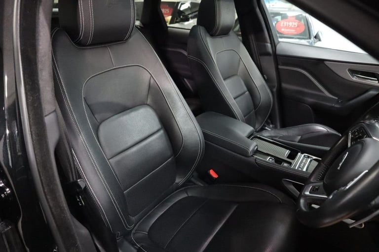 2019 68 JAGUAR F-PACE 3.0 D300 V6 S SUV 5DR DIESEL AUTO AWD EURO 6 (S/S) (300 PS