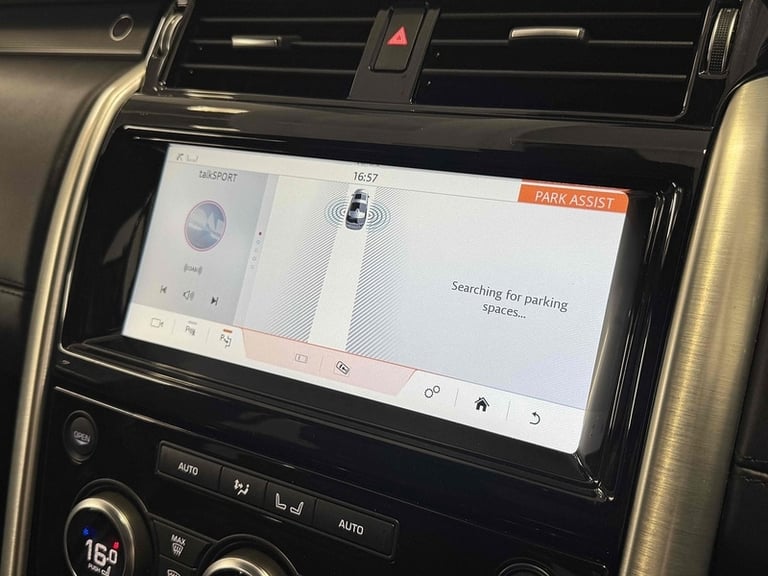 2018 Land Rover Discovery SD V6 HSE Luxury SUV Diesel Automatic