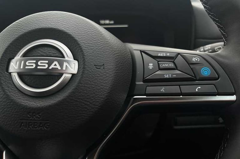 2025 Nissan Juke 1.0 DIG-T TEKNA 5DR Hatchback Petrol Manual