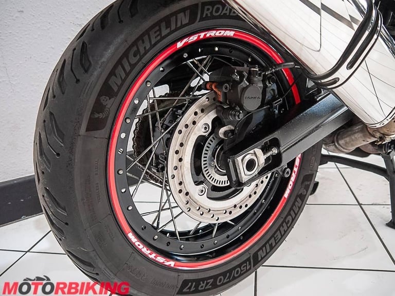 2021 (21) Suzuki 1050 V-Strom XT Tour | Fully loaded example!!