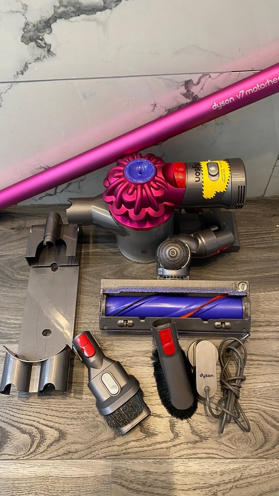 Dyson V7(new battery) Cordless Handheld Vacuum