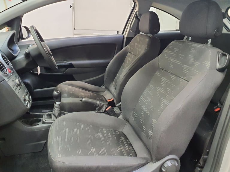 2015 Vauxhall Corsa 1.2 S 3dr [AC] HATCHBACK PETROL Manual