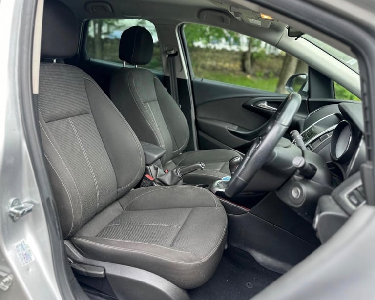 2012 (12) VAUXHALL ASTRA 1.7 CDTI SRI 16V ESTATE MANUAL 