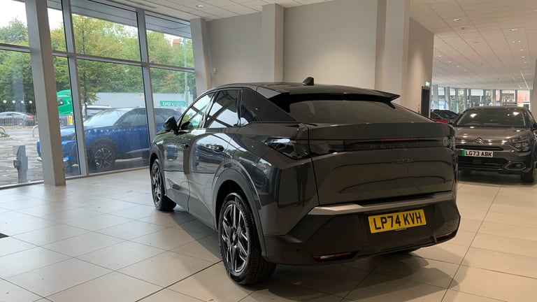2025 Peugeot 3008 1.2 Hybrid 136 GT 5dr e-DSC6 HATCHBACK PETROL Automatic