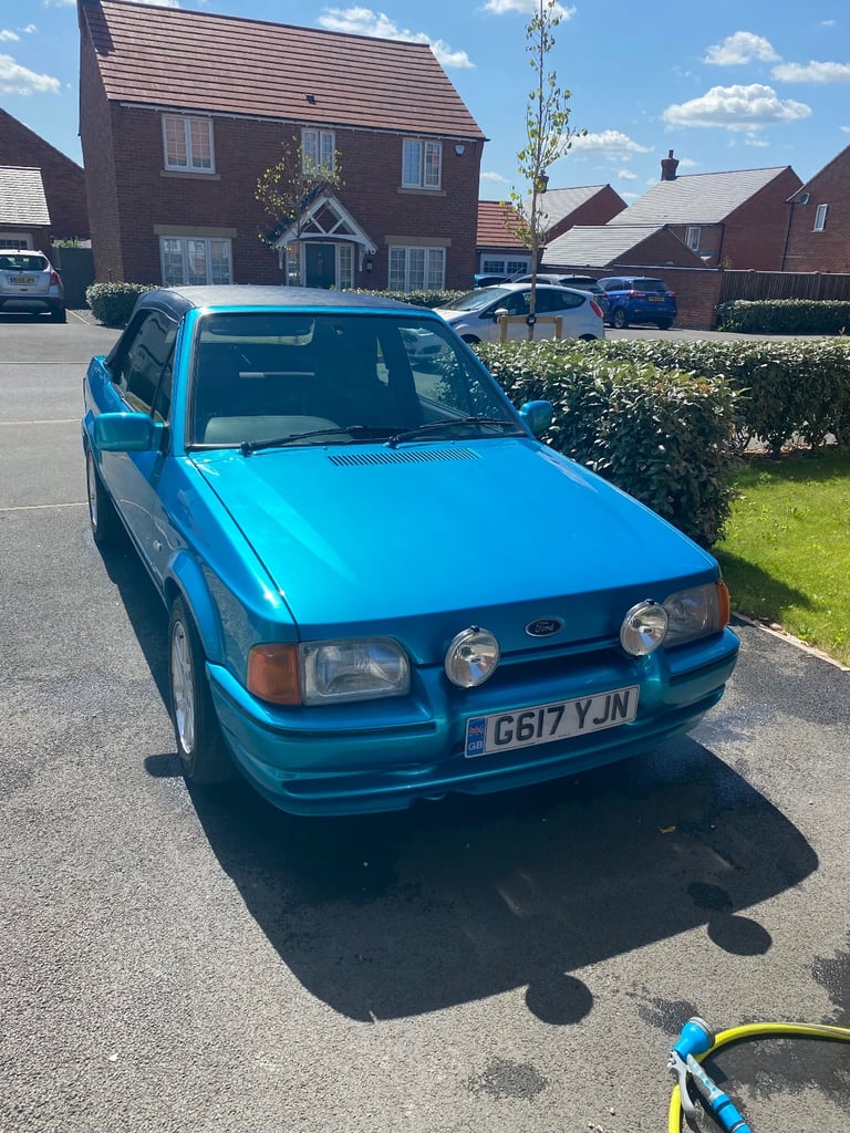 Ford, ESCORT, Convertible, 1990, Manual, 1597 (cc), 2 doors