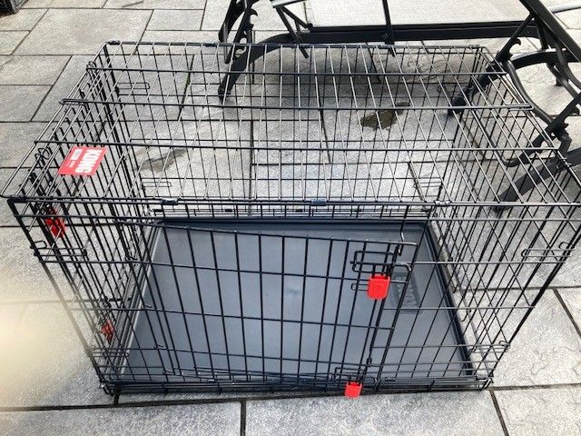 IMMACULATE KONG DOUBLE DOOR DOG CAGE - SIZE MEDIUM 