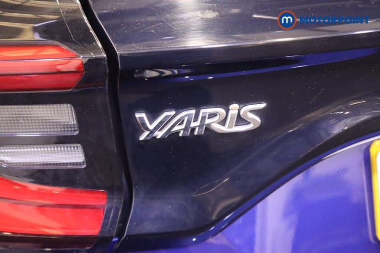 2022 Toyota Yaris 1.5 Hybrid Design 5dr CVT HATCHBACK PETROL/ELECTRIC Automatic