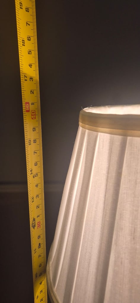 Crystal bedside table lamp 