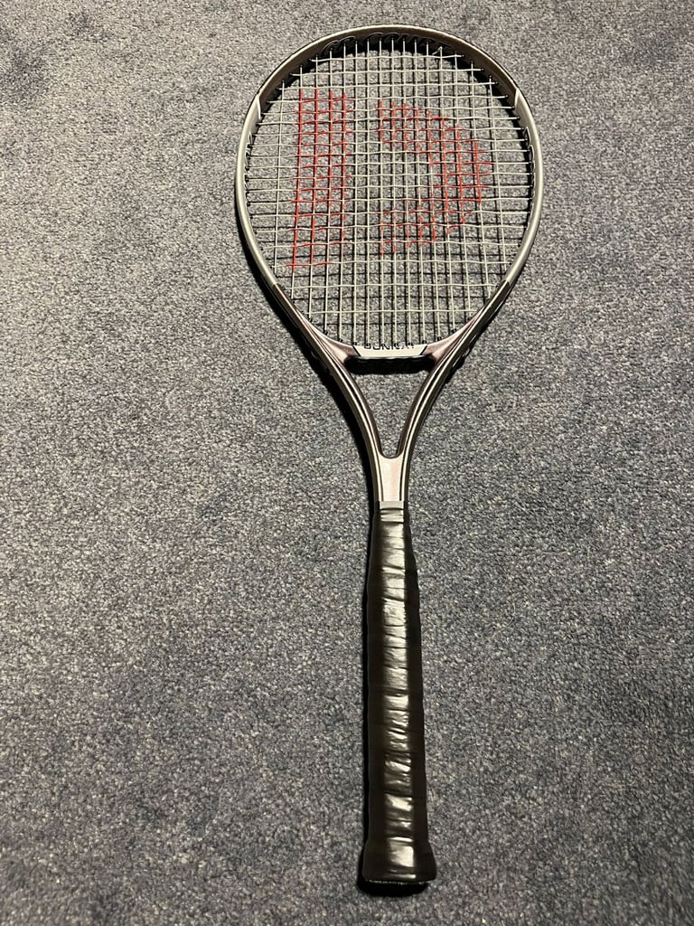 Donnay G.R. Court Adult Tennis Racket – L1 (With Cover)