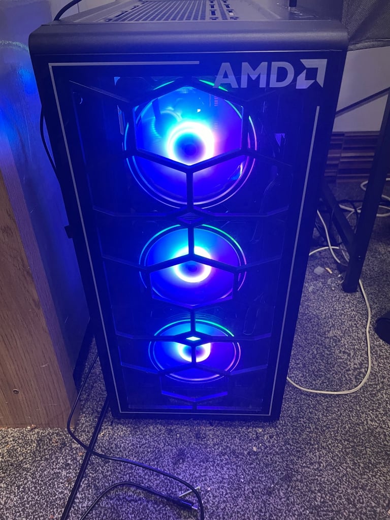 Gaming Pc 9070 XT gpu/RYZEN 9800X3D cpu/ 1tb Nvme ssd/ 32Gb DDR5 6000mhz