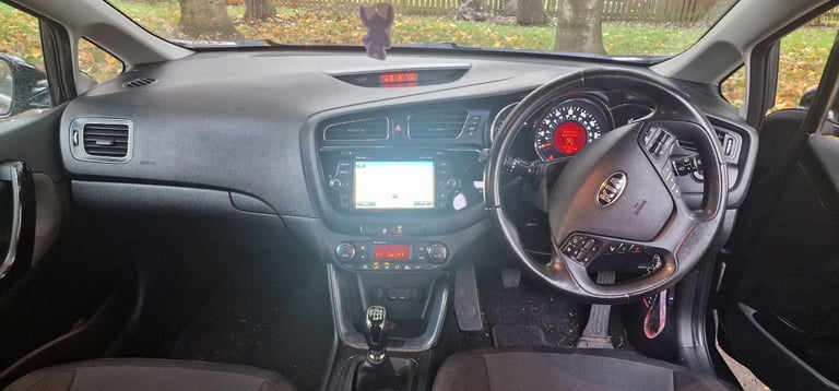 Kia, CEED, Hatchback, 2012, Manual, 1582 (cc), 5 doors
