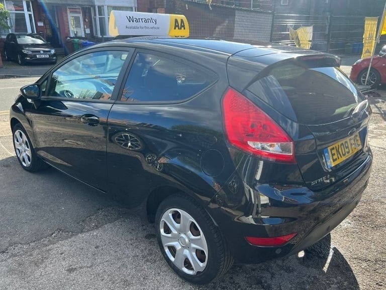 2009 Ford Fiesta 1.4 Style + Hatchback 3dr Petrol Manual (133 g/km, 94 bhp) Hatchback Petrol Manual
