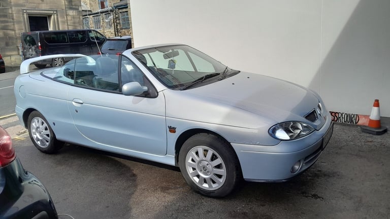 2002 Renault Megane 1.6 16V Dynamique + 2dr COUPE Petrol Manual