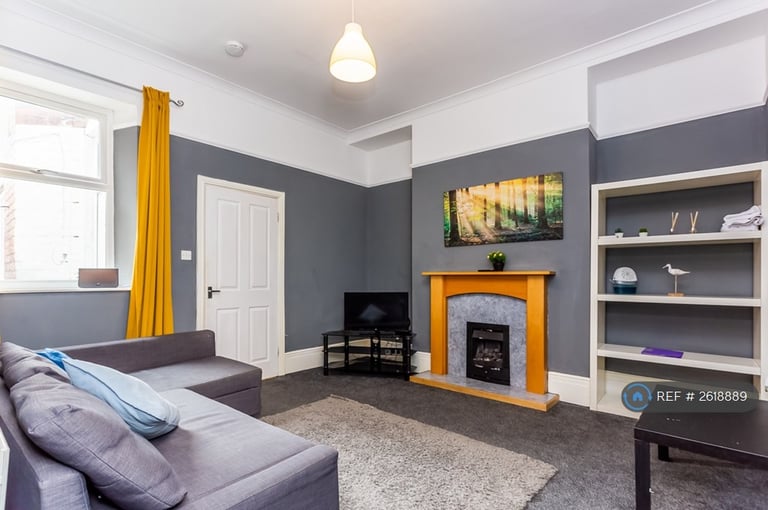 2 bedroom flat in Brandling St, Sunderland, SR6 (2 bed) (#2618889)