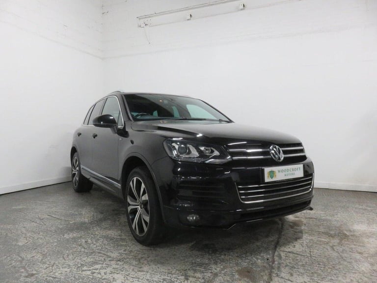 image for VOLKSWAGEN TOUAREG 3.0 TDI V6 BlueMotion Tech R-Line Tiptronic 4WD Euro 5 (s/s)
