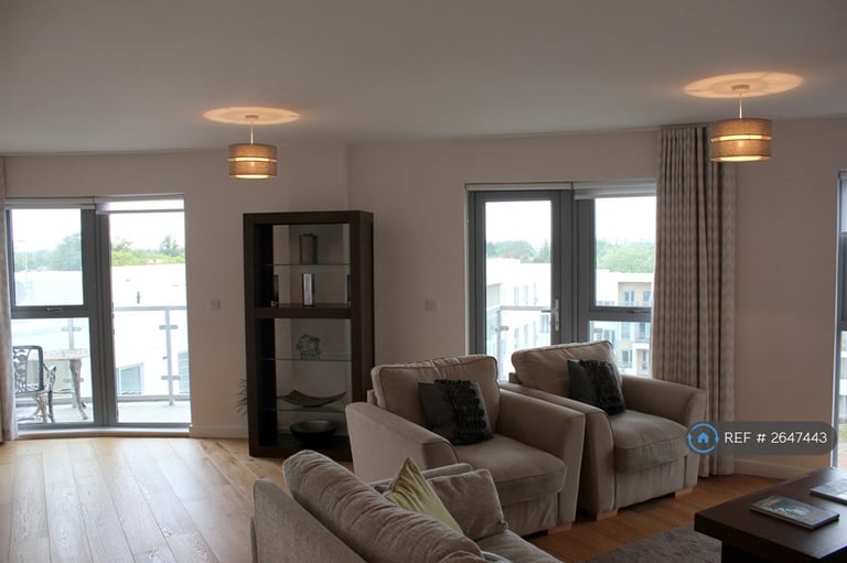 2 bedroom flat in Glenalmond Ave, Cambridge, CB2 (2 bed) (#2647443)