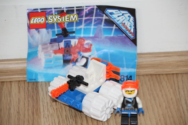 3 Lego Space/Iceplanet sets: 6801 Moon Buggy * 6806 Surface Hopper * 6814 Ice Tunnelator