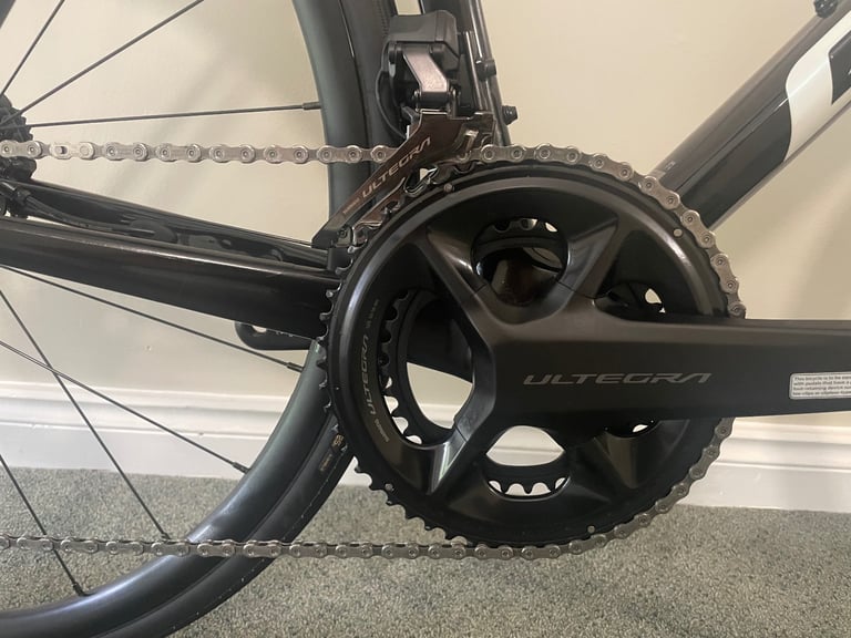 As new Giant Advanced TCR 0 Disc Ultegra DI2 Full Carbon Road Bike