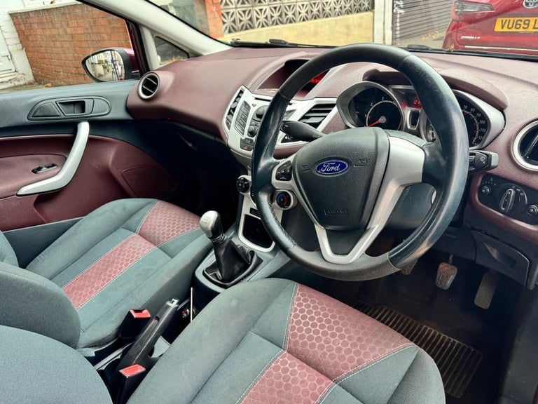 2010 Ford Fiesta 1.25 Zetec 5dr [82] HATCHBACK Petrol Manual