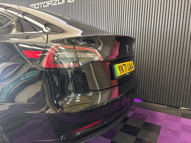 2021 Tesla Model 3 Standard Range Plus Saloon 4dr Electric Auto RWD (241 bhp)