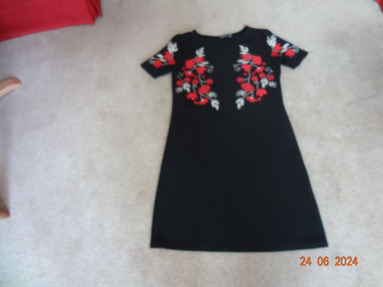 image for Dress by Boohoo